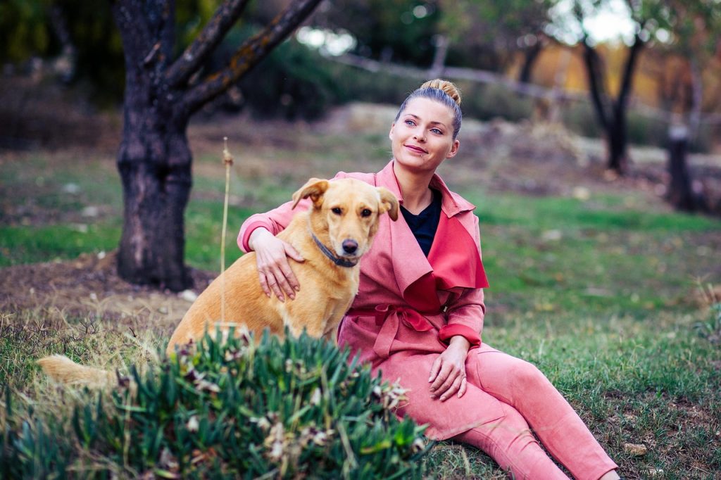 woman, dog, canine, friendship, pet, labrador, girl, owner, companion, happy, puppy, cute, animal, outside, outdoors, park, portrait, nature